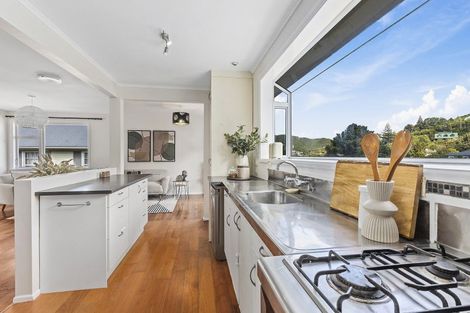 Photo of property in 99 Parkvale Road, Karori, Wellington, 6012