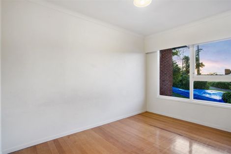 Photo of property in 2/41 Quebec Road, Milford, Auckland, 0620