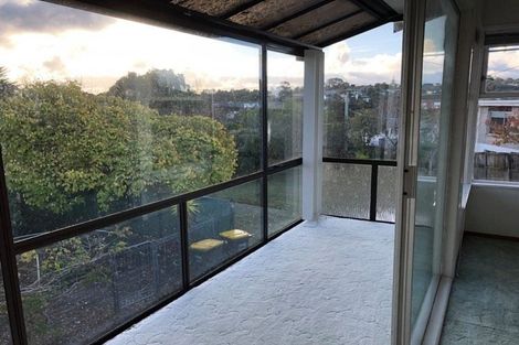 Photo of property in 35 Elliott Avenue, Bayview, Auckland, 0629