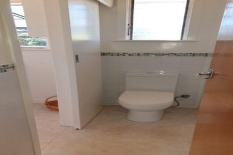 Photo of property in 54 Chippendale Crescent, Birkdale, Auckland, 0626