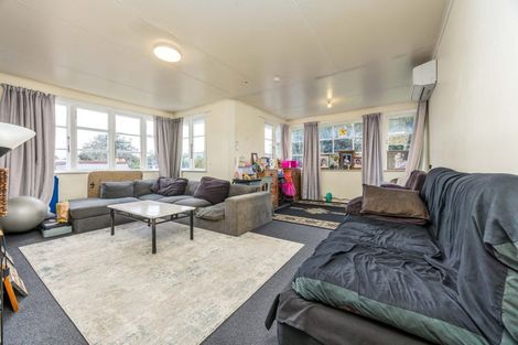 Photo of property in 31 Firth Crescent, Otara, Auckland, 2025