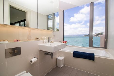 Photo of property in Clyde Quay Wharf, 3b/5 Clyde Quay Wharf, Te Aro, Wellington, 6011