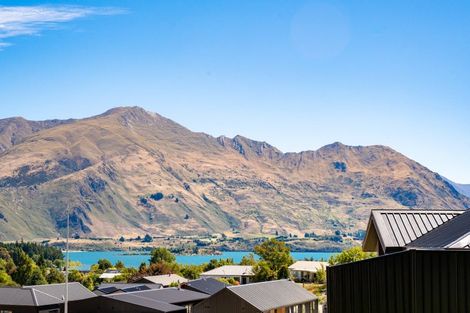Photo of property in 6 Tuohy Lane, Wanaka, 9305