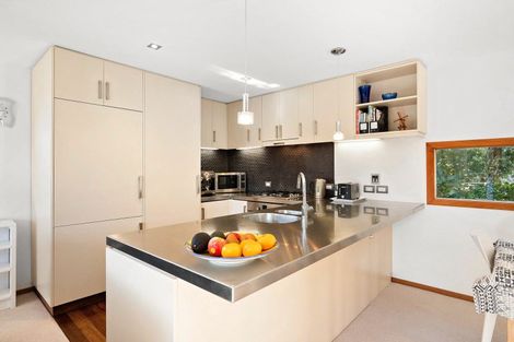 Photo of property in 37 Nicholson Road, Khandallah, Wellington, 6035