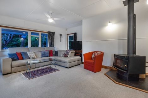 Photo of property in 121 Amohia Street, Paraparaumu, 5032