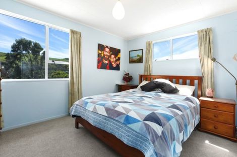 Photo of property in 73 Sea Vista Drive, Pukerua Bay, 5026