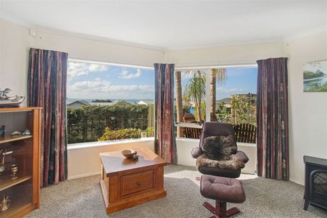 Photo of property in 46 Torkar Road, Clarks Beach, 2122