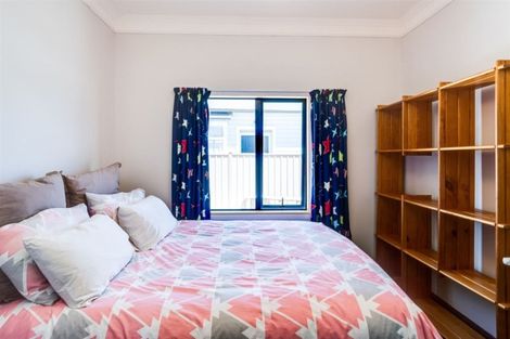 Photo of property in 7 Howard Road, Taradale, Napier, 4112