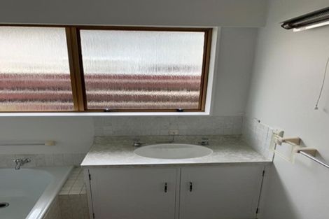 Photo of property in 13 Oriwa Street, Waikanae, 5036