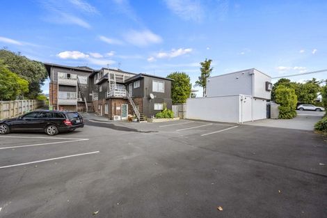 Photo of property in 213 Jervois Road, Herne Bay, Auckland, 1011