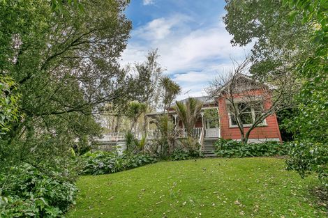 Photo of property in 25 Princes Street, Northcote Point, Auckland, 0627