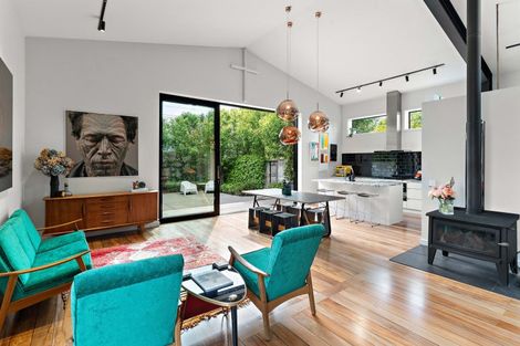 Photo of property in 2 Jellicoe Street, Greytown, 5712