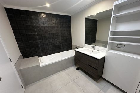 Photo of property in 4 Malcolm Calder Road, Hobsonville, Auckland, 0616