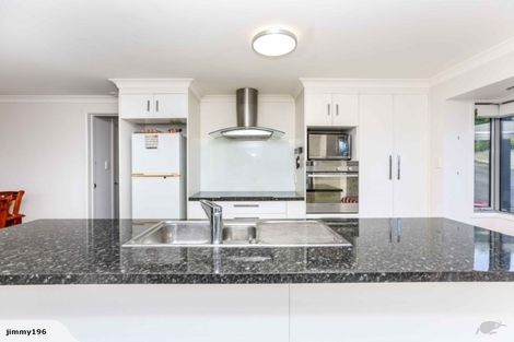 Photo of property in 129 Pendarves Street, New Plymouth, 4312