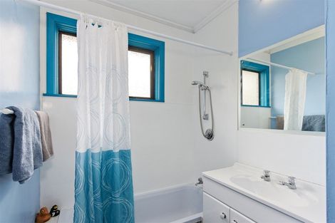 Photo of property in 2 Buchanans Road, Sockburn, Christchurch, 8042