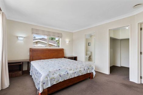 Photo of property in 22 Westview Court, Somerville, Auckland, 2014