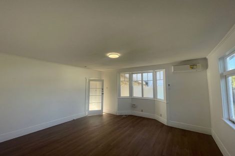 Photo of property in 22 Grande Vue Road, Hillpark, Auckland, 2102