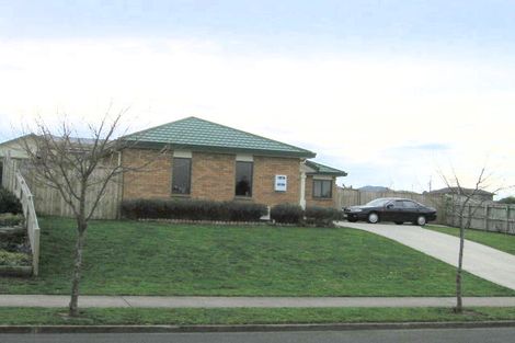 Photo of property in 14 Dorchester Place, Nawton, Hamilton, 3200