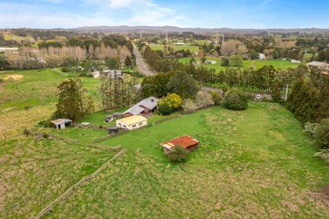 Photo of property in 276 Boord Crescent, Kumeu, 0891