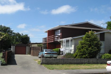 Photo of property in 8b Wyatt Place, Russley, Christchurch, 8042