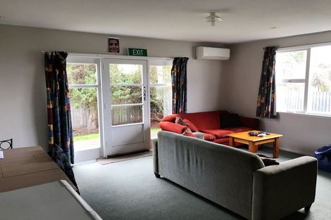 Photo of property in 2/17 Haynes Avenue, Upper Riccarton, Christchurch, 8041