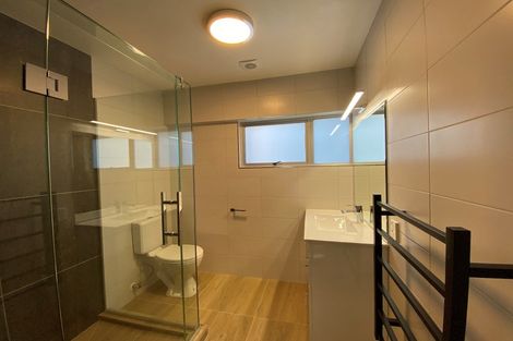 Photo of property in 32a Tirimoana Road, Te Atatu South, Auckland, 0602