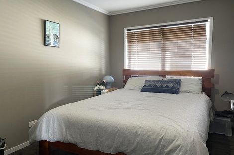 Photo of property in 3 Endeavour Place, One Tree Point, 0118