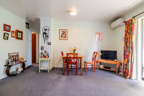 Photo of property in 17b Cambridge Street, Pahiatua, 4910