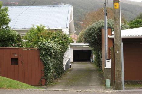 Photo of property in 8a Spiers Street, Karori, Wellington, 6012