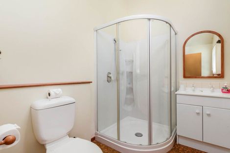 Photo of property in 10 Cherry Court, Wanaka, 9305