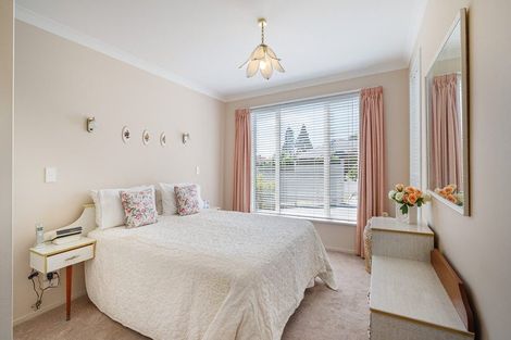 Photo of property in 1/4 Woodlau Rise, Huntsbury, Christchurch, 8022