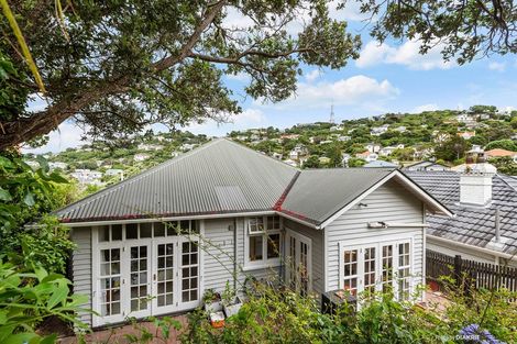 Photo of property in 7 Arawa Road, Hataitai, Wellington, 6021