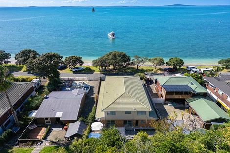 Photo of property in 20 Matakatia Parade, Matakatia, Whangaparaoa, 0930