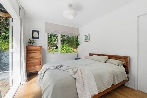 Photo of property in 2/14 Glenbush Place, Birkenhead, Auckland, 0626