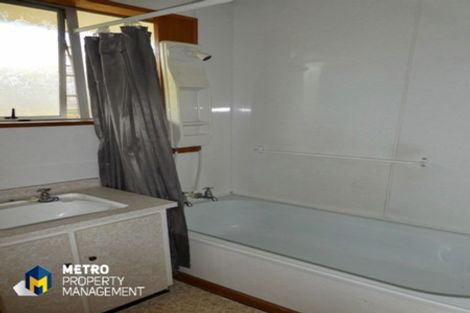 Photo of property in 4 Elwyn Crescent, Green Island, Dunedin, 9018