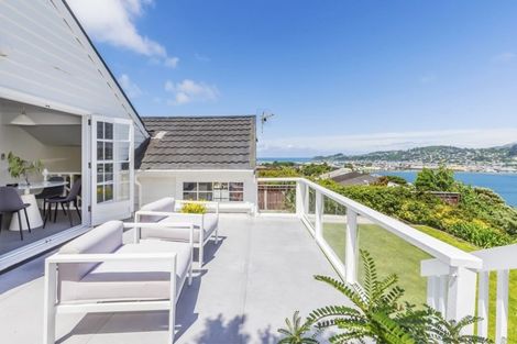 Photo of property in 20 Duchess Place, Maupuia, Wellington, 6022