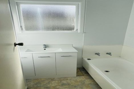 Photo of property in 81a Carrington Avenue, Silverdale, Hamilton, 3216