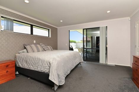 Photo of property in 158 Saint James Drive, Huntington, Hamilton, 3210