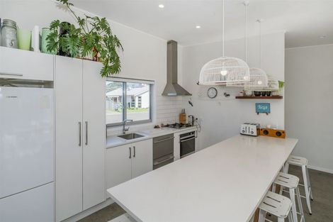 Photo of property in 5 Summer Lane, Tairua, 3508