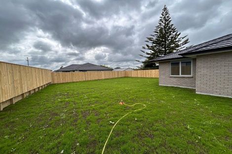 Photo of property in 5 Atea Place, Hawera, 4610