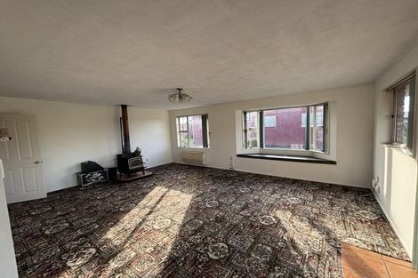 Photo of property in 180 Bluff Highway, Kew, Invercargill, 9812