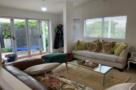 Photo of property in 1/11 Rewiti Avenue, Takapuna, Auckland, 0622