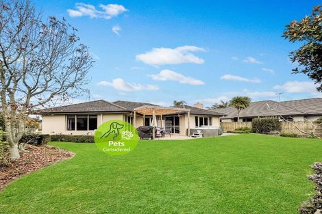 Photo of property in 8 Nielsen Gardens, Rototuna, Hamilton, 3210