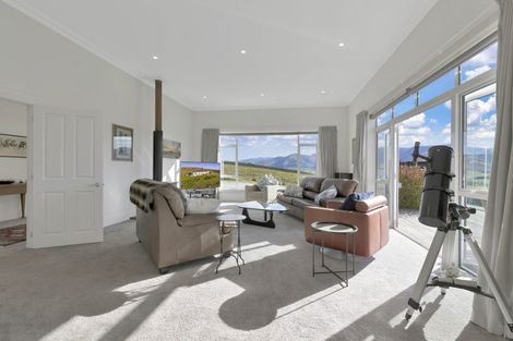 Photo of property in 67 Macraes Road, Waynes, Palmerston, 9483