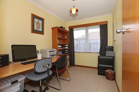 Photo of property in 409 Ruahine Street, Terrace End, Palmerston North, 4410