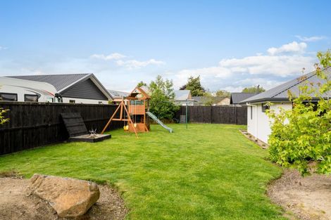 Photo of property in 13 Three Kings Court, Outram, 9019