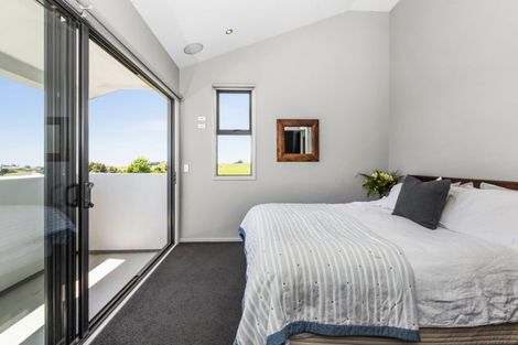 Photo of property in 115 Silverton Road, Poraiti, Napier, 4182