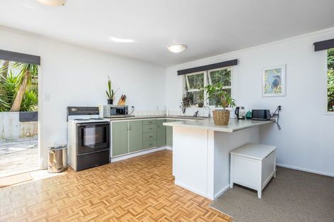 Photo of property in 546 Whangaparaoa Road, Stanmore Bay, Whangaparaoa, 0932