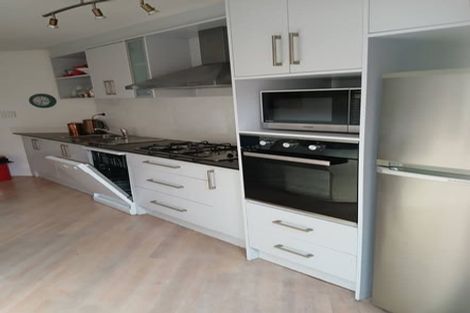 Photo of property in 8a Law Street, Torbay, Auckland, 0630