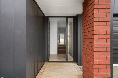 Photo of property in 22 Pioneer Crescent, Omokoroa, 3114